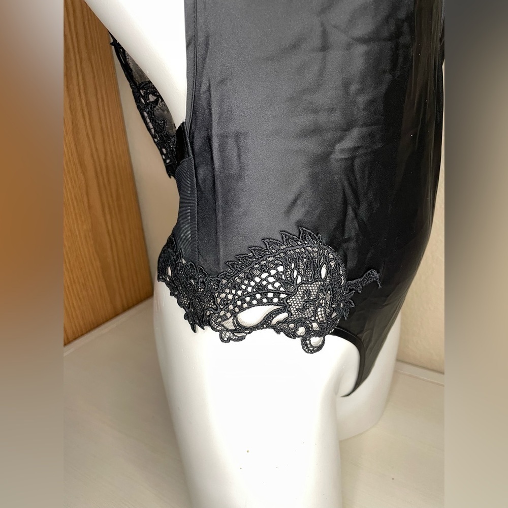 Victoria’s Secret Bodysuit Very Sexy Bodysuit VS Lingerie VS Dragon Teddy 🆕🌙 🐉 - Picture 12 of 14